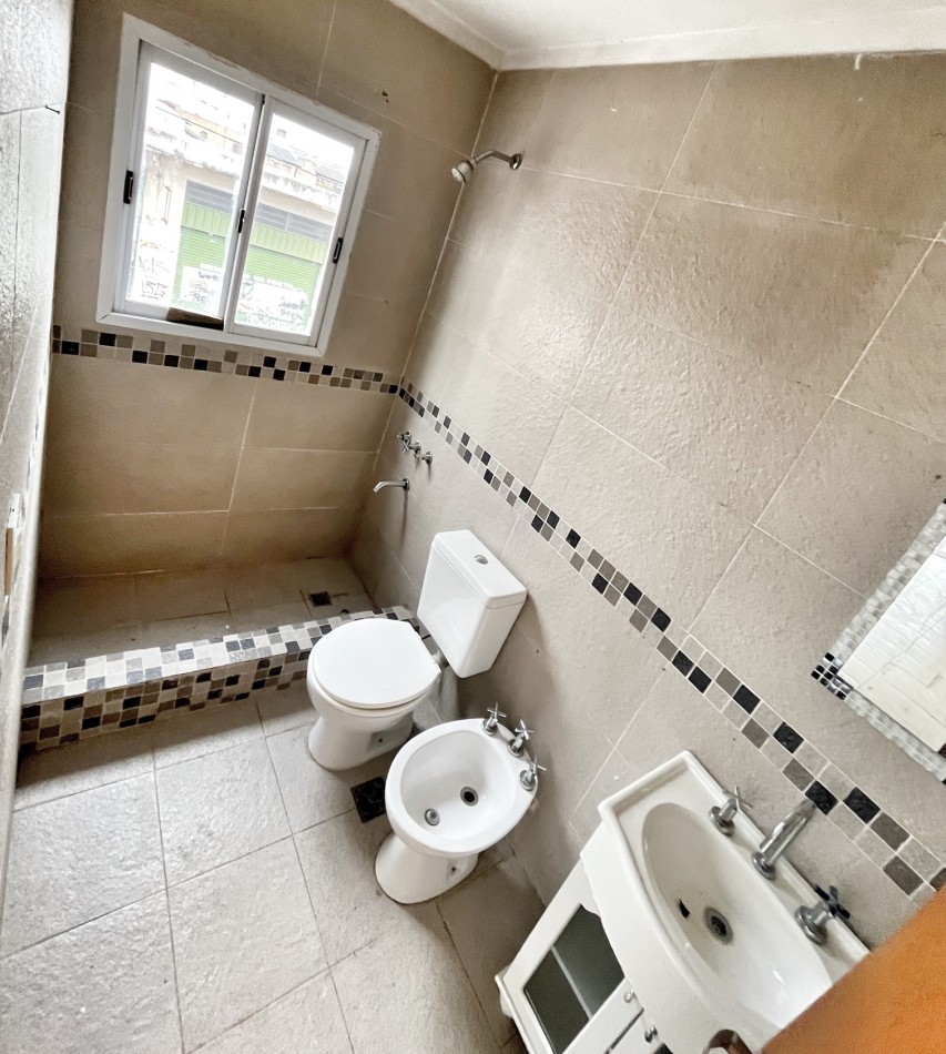 Depto tipo duplex 2 ambientes (posibilidad de 3 amb)