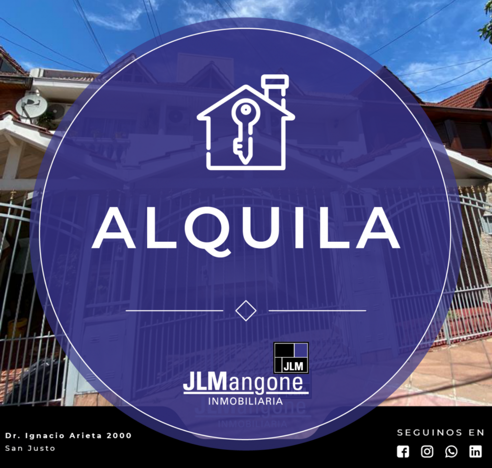 Triplex 4 ambientes con cochera y patio