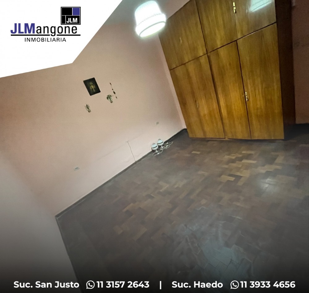 Casa 3 ambientes con parque