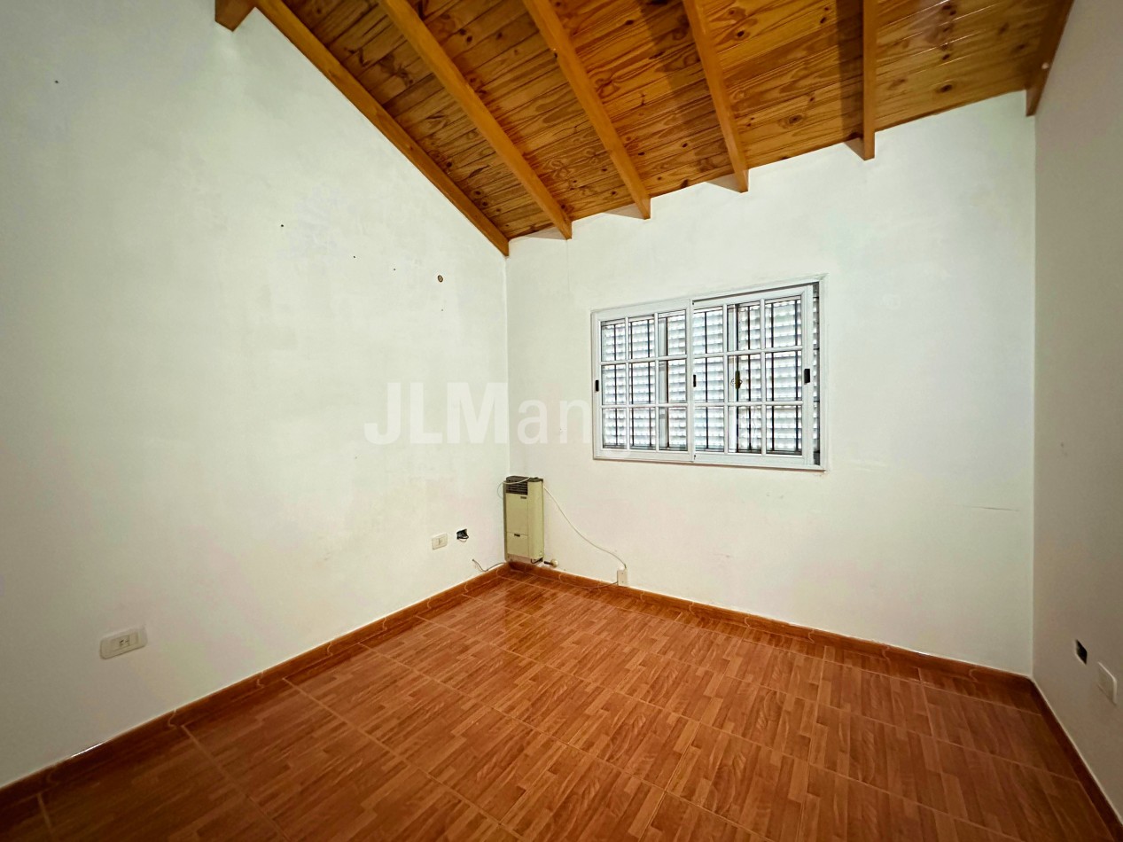 Duplex 3 ambientes con cochera y parque