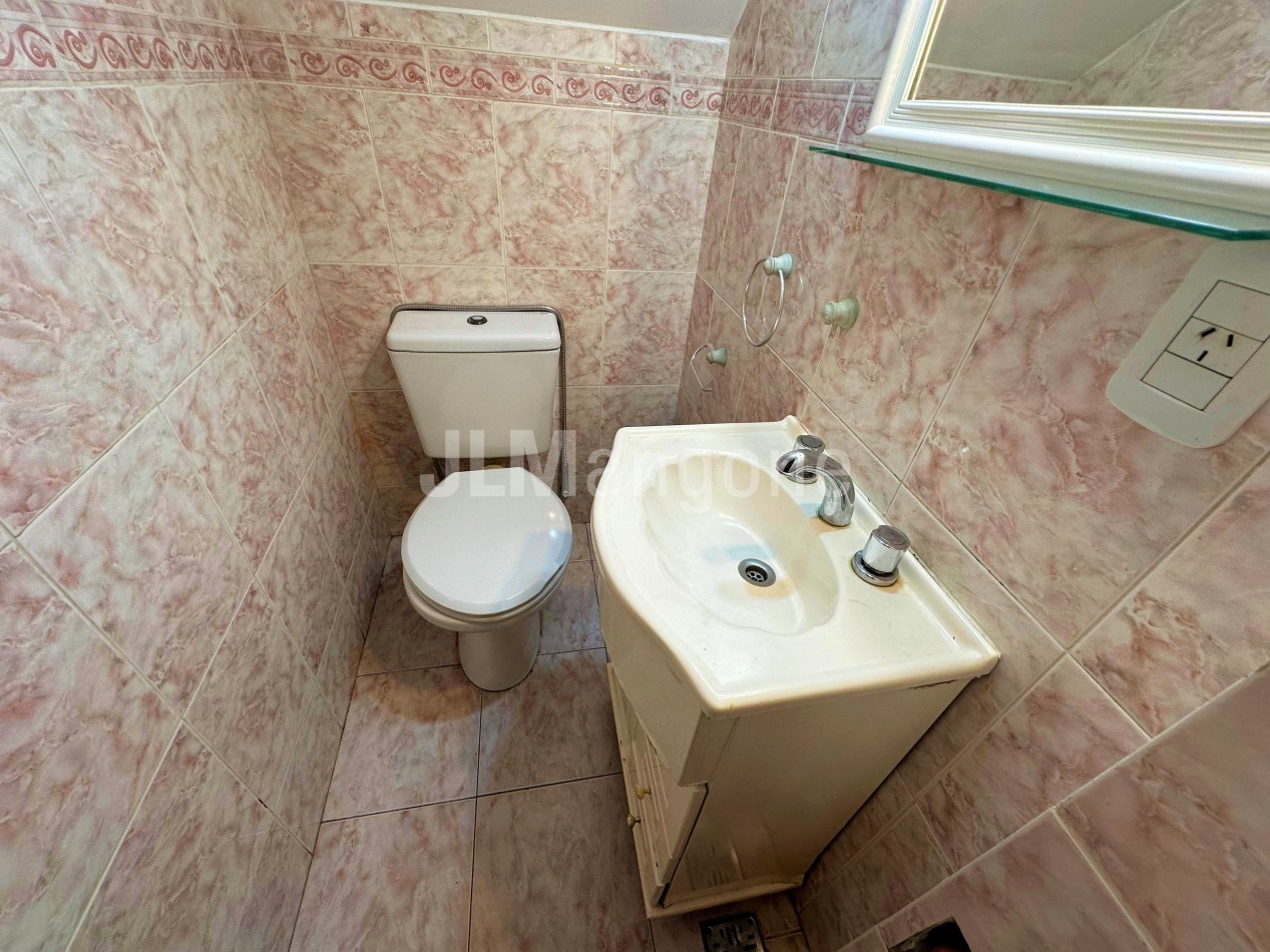 Duplex 3 ambientes con cochera y parque