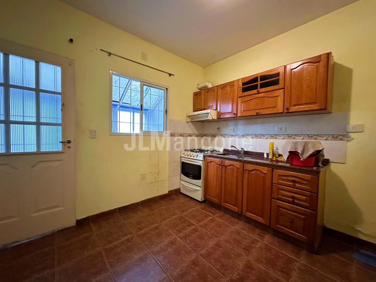 Duplex 3 ambientes con cochera y parque