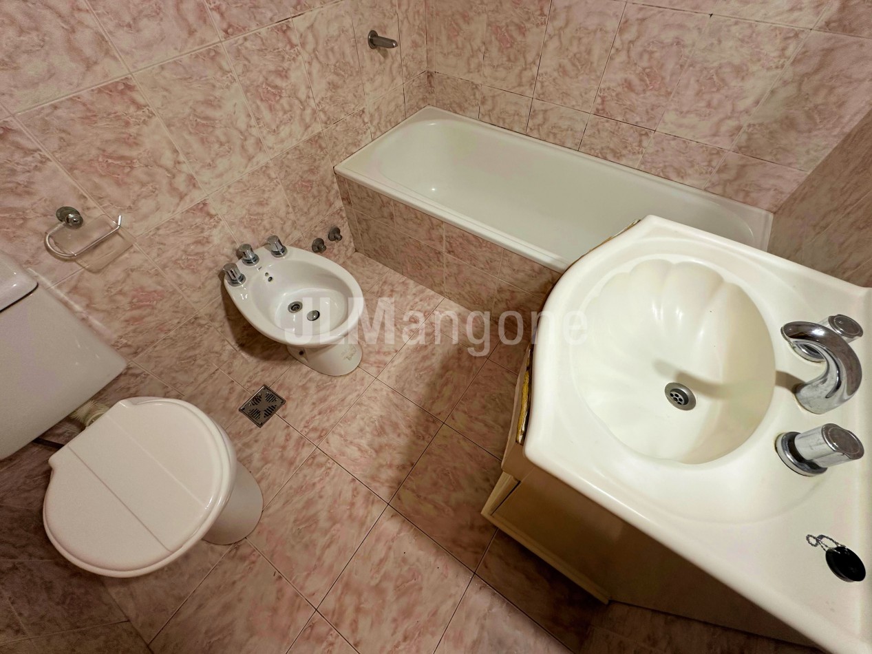 Duplex 3 ambientes con cochera y parque