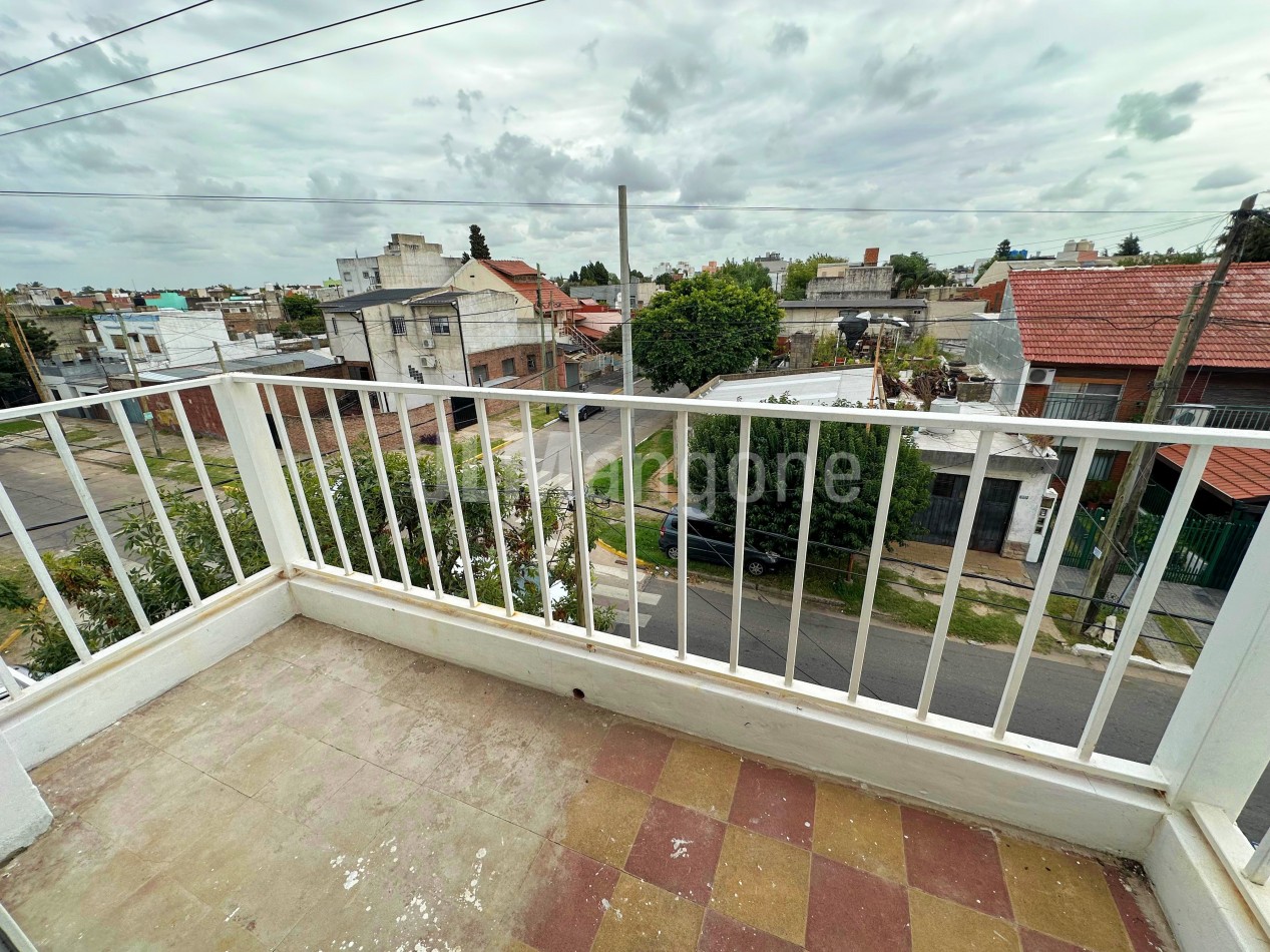 Piso 3 ambientes con terraza