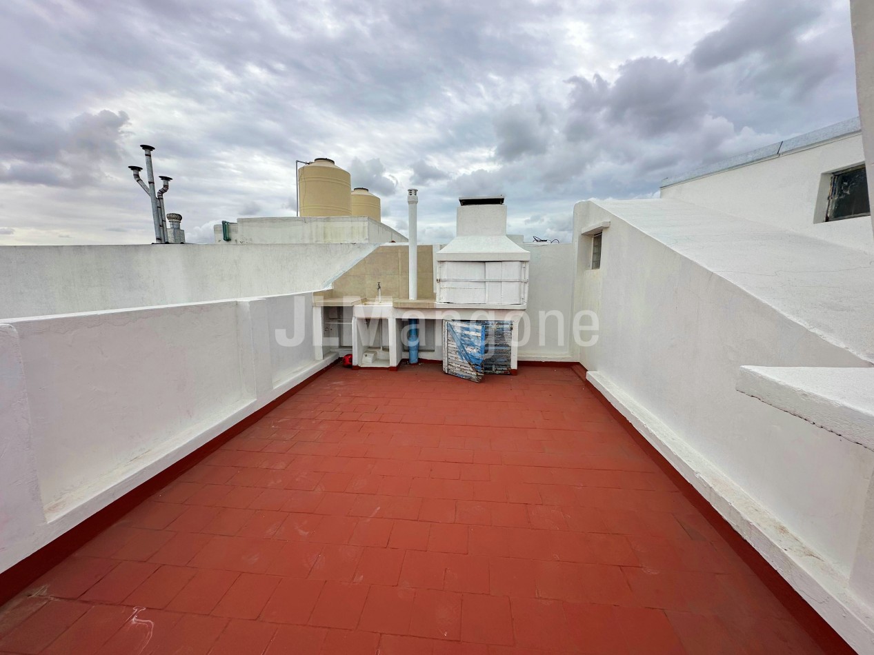 Piso 3 ambientes con terraza