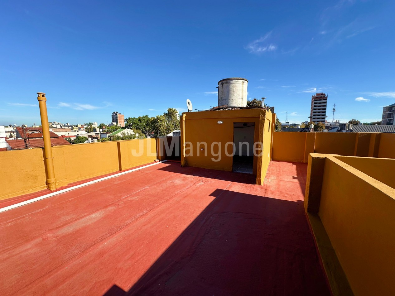PH 3 ambientes con terraza al fondo