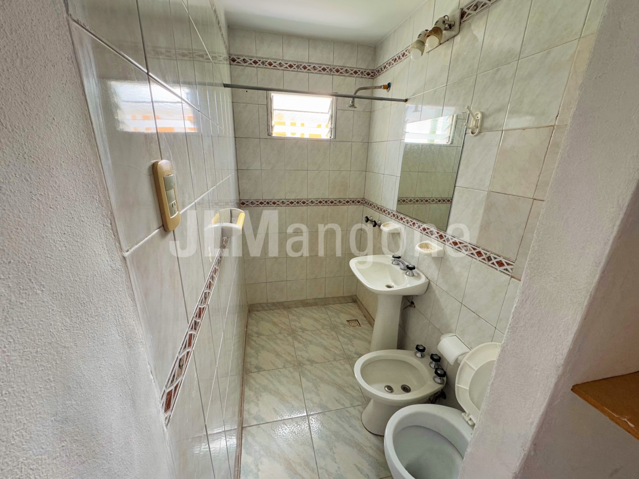 Duplex 2 ambientes con patio