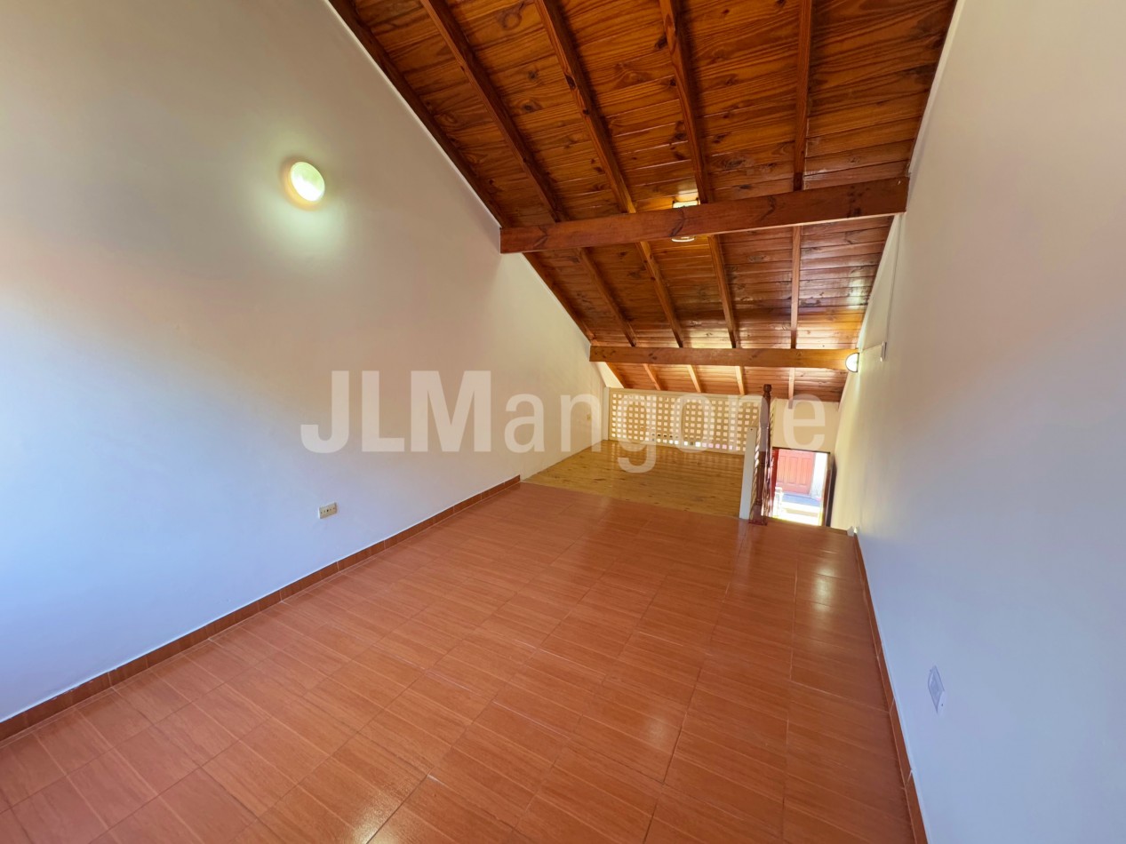 Duplex 2 ambientes con patio