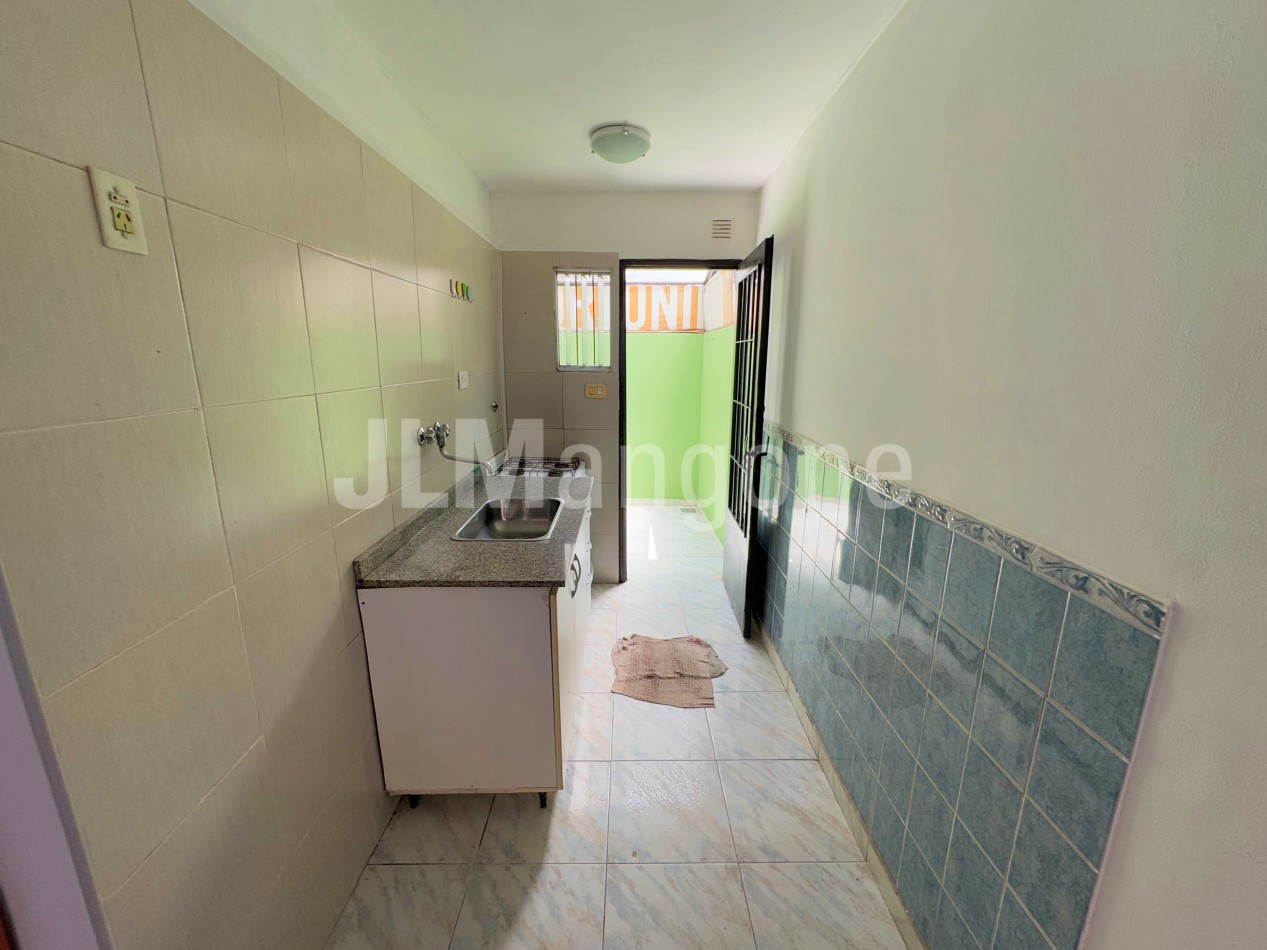 Duplex 2 ambientes con patio