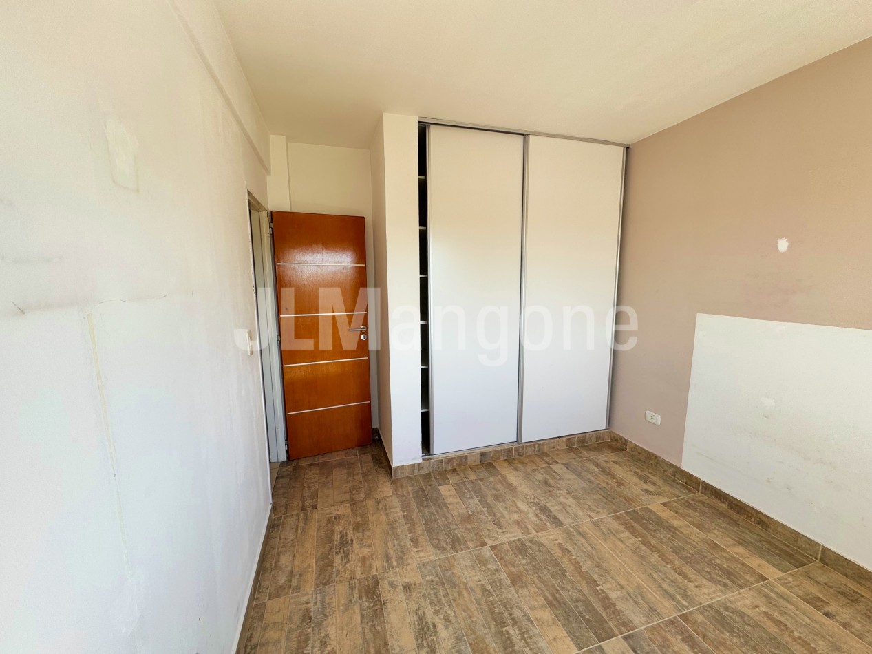 Departamento 2 ambientes con cochera