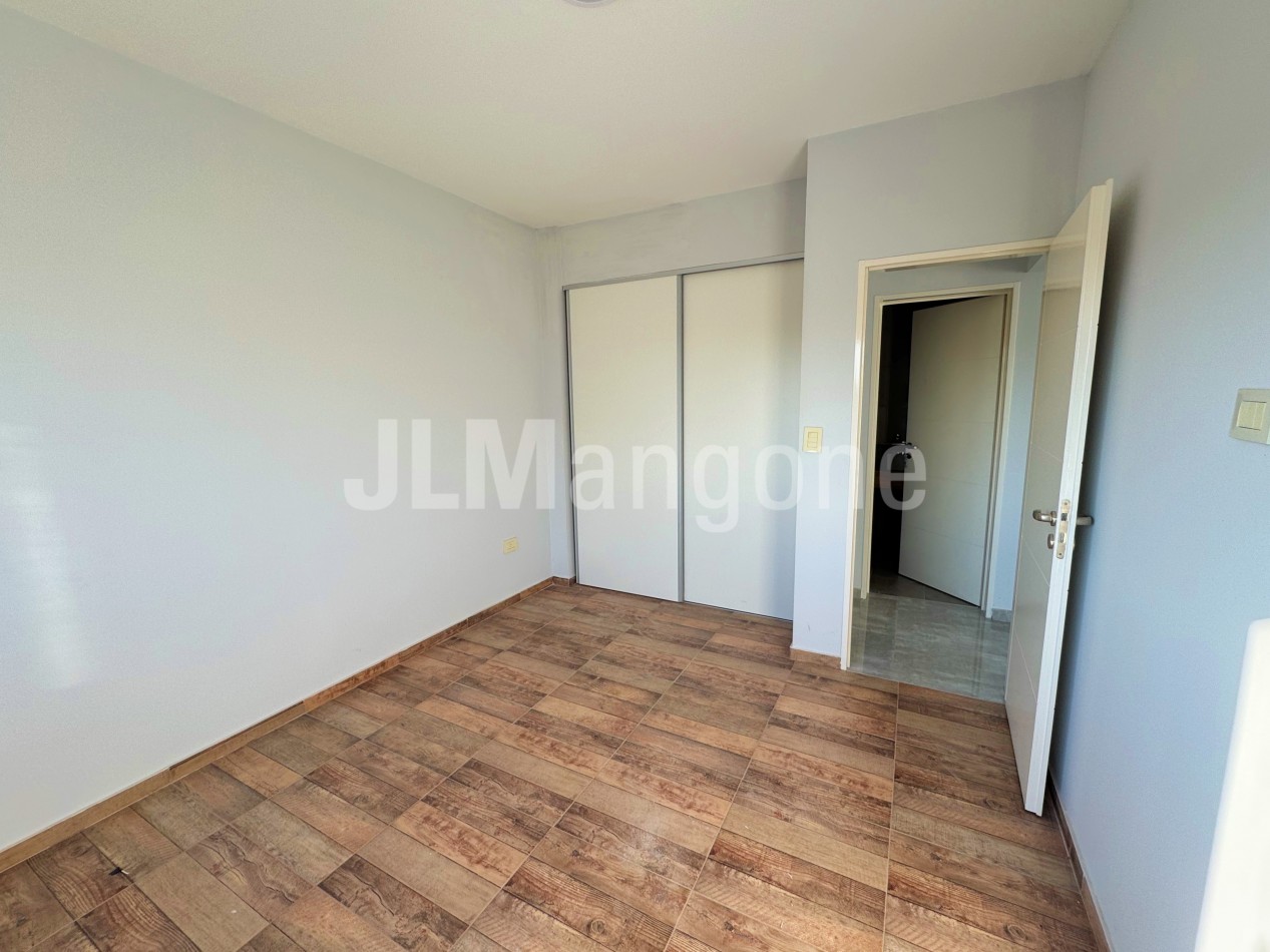 Departamento 2 ambientes con cochera, a estrenar