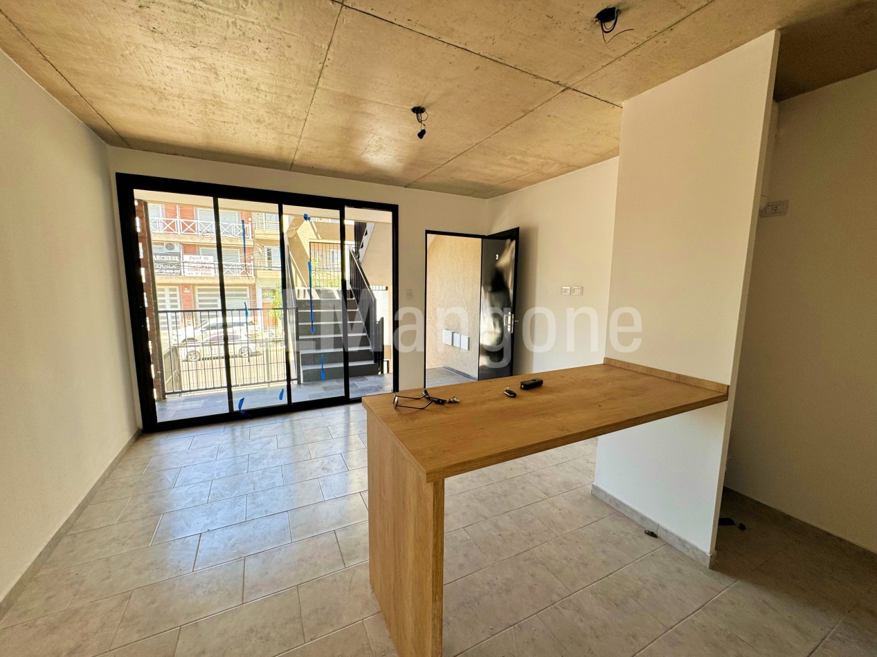 Departamento 2 ambientes con cochera, a estrenar