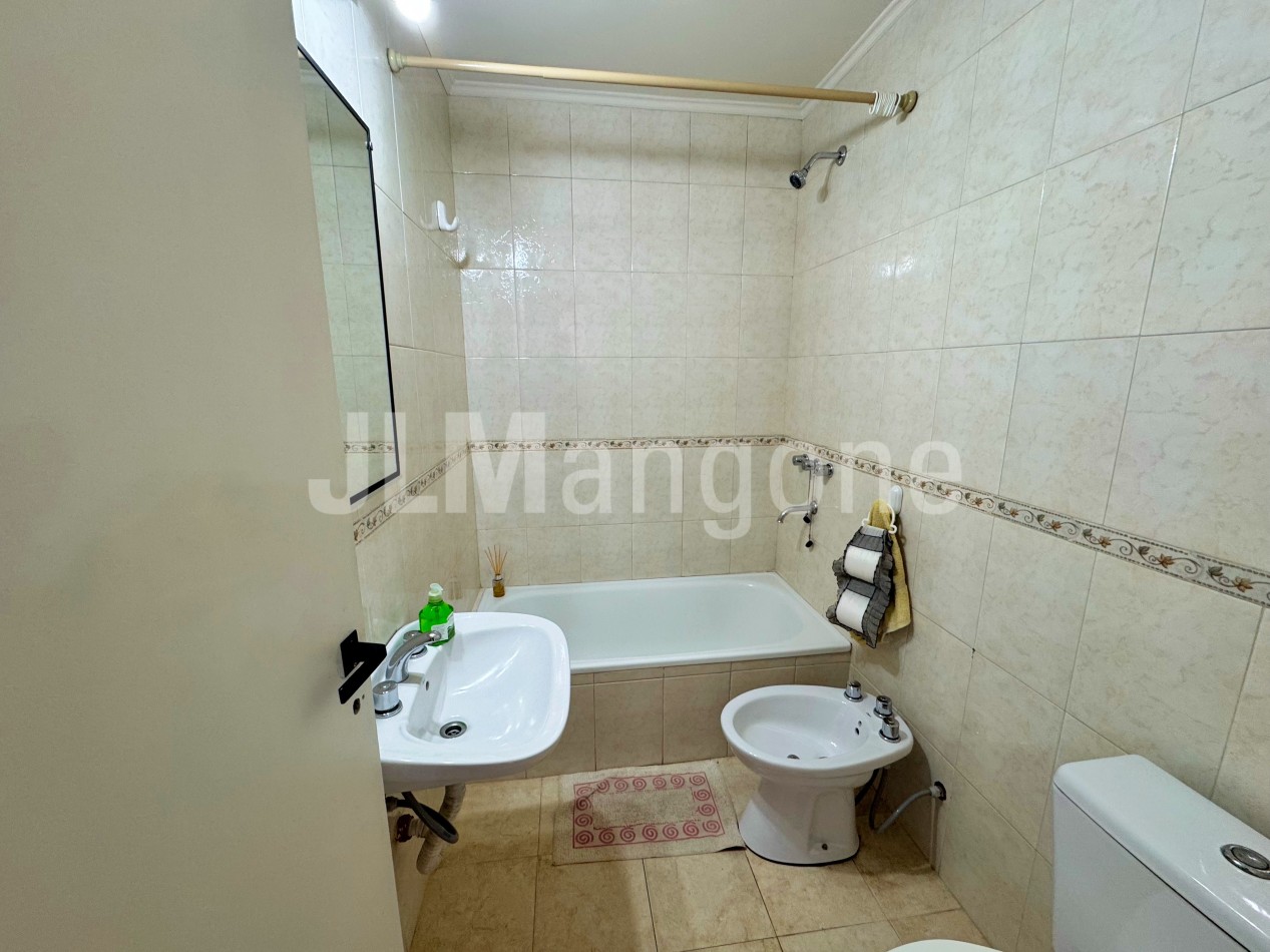 Ph 3 ambientes con patio y balcon