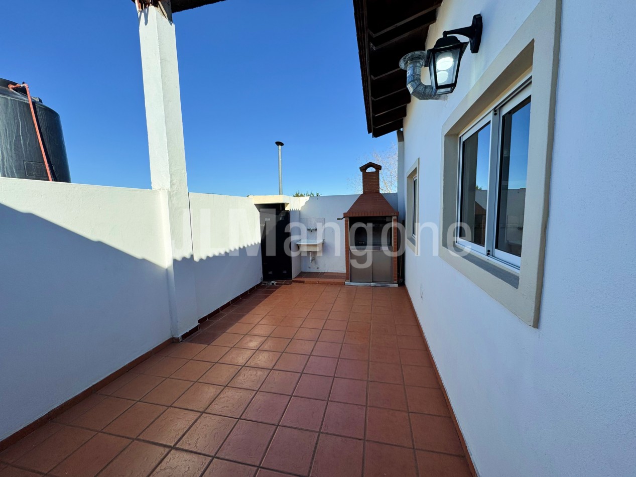 Ph 3 ambientes con patio y balcon