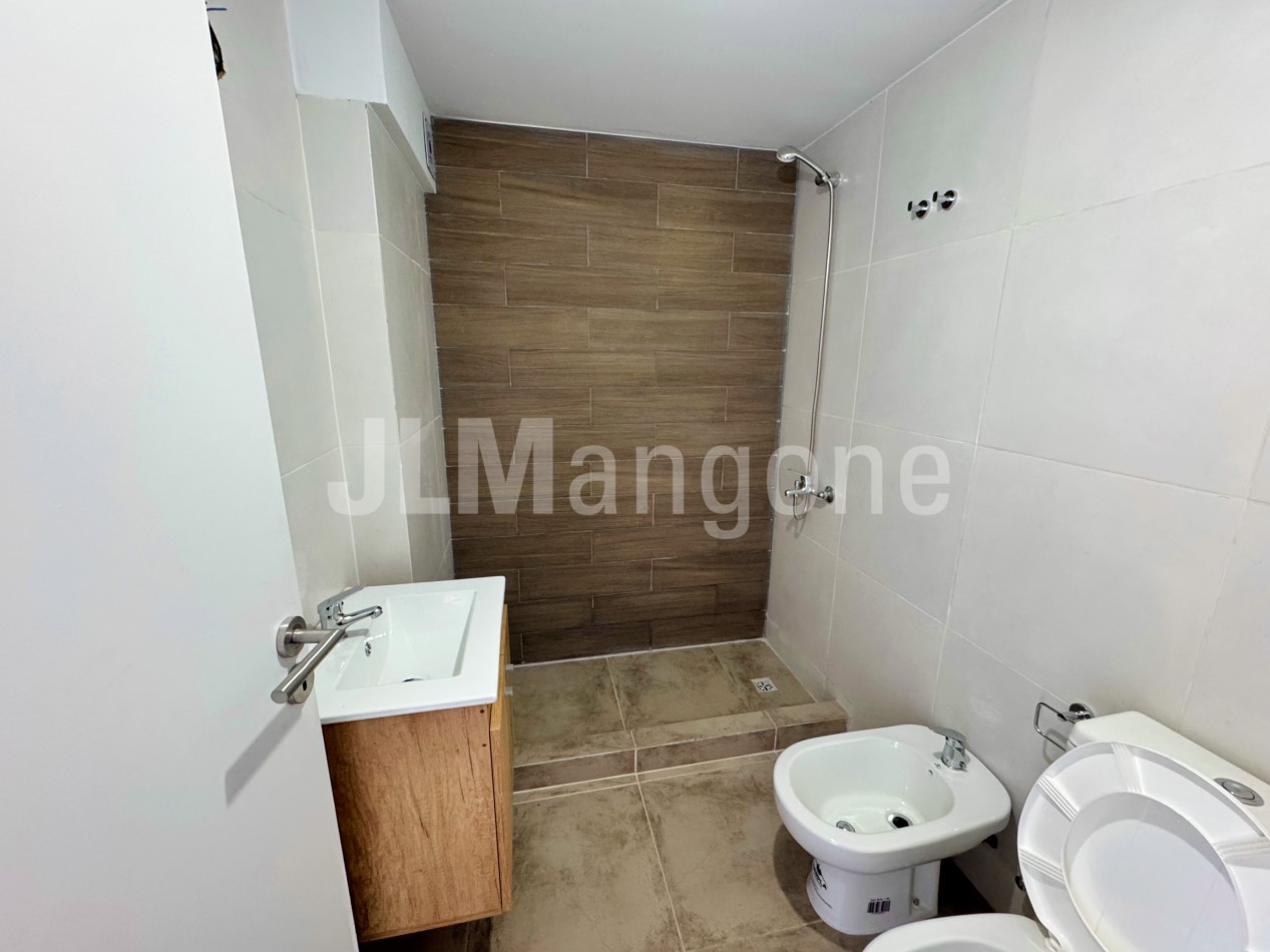 Departamento 2 ambientes con cochera y balcon, a estrenar