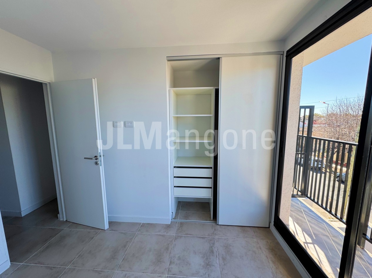 Departamento 2 ambientes con cochera y balcon, a estrenar