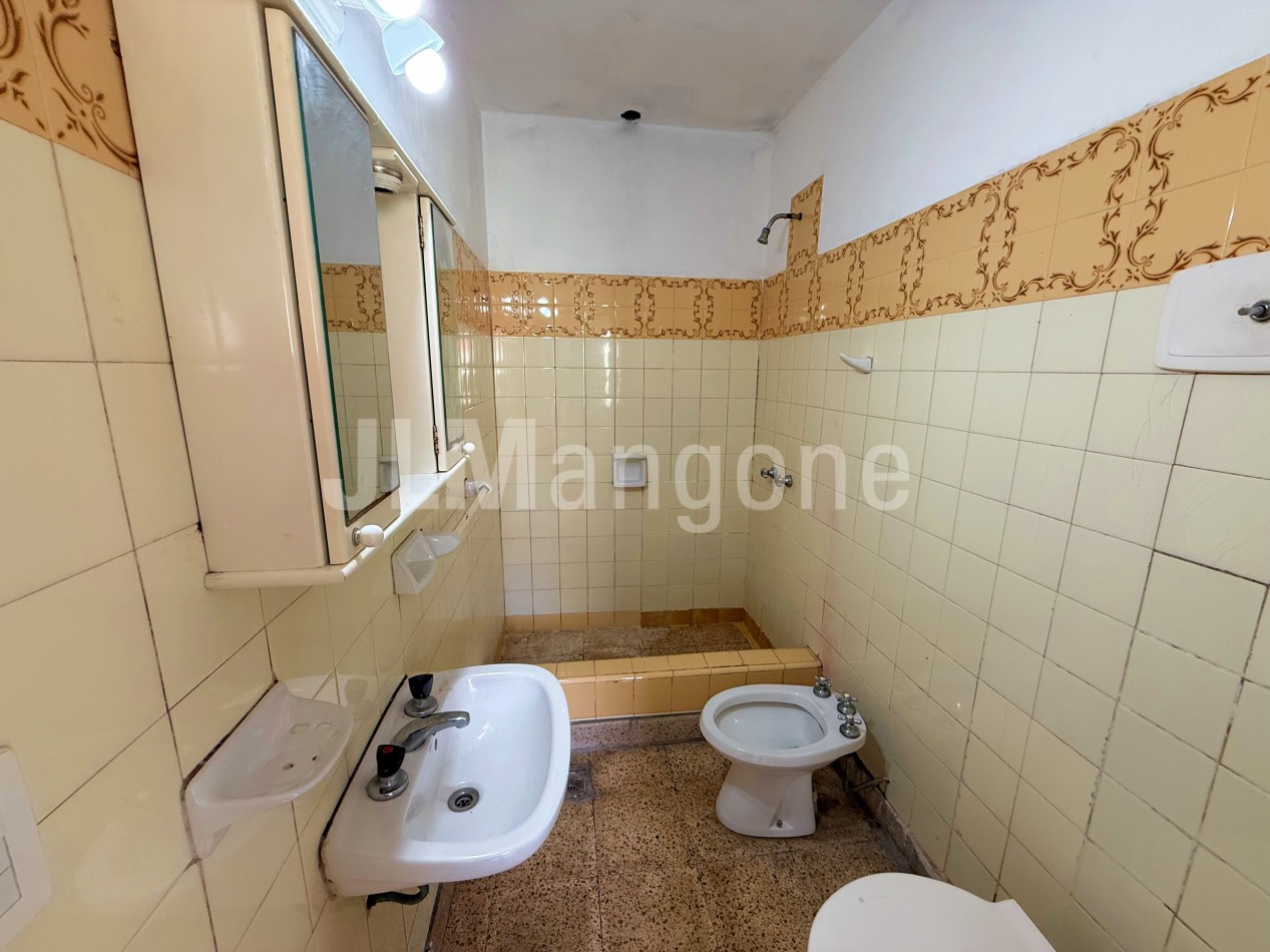 Ph 2 ambientes con patio y terraza