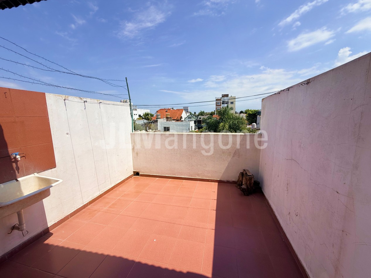 Departamento 3 ambientes con terraza privada