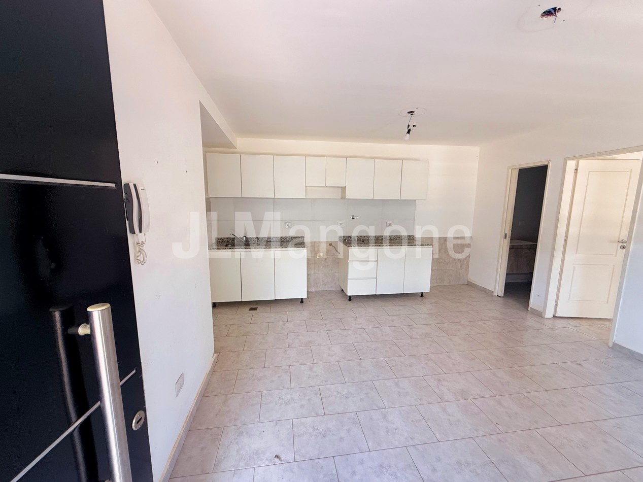Departamento 2 ambientes planta baja