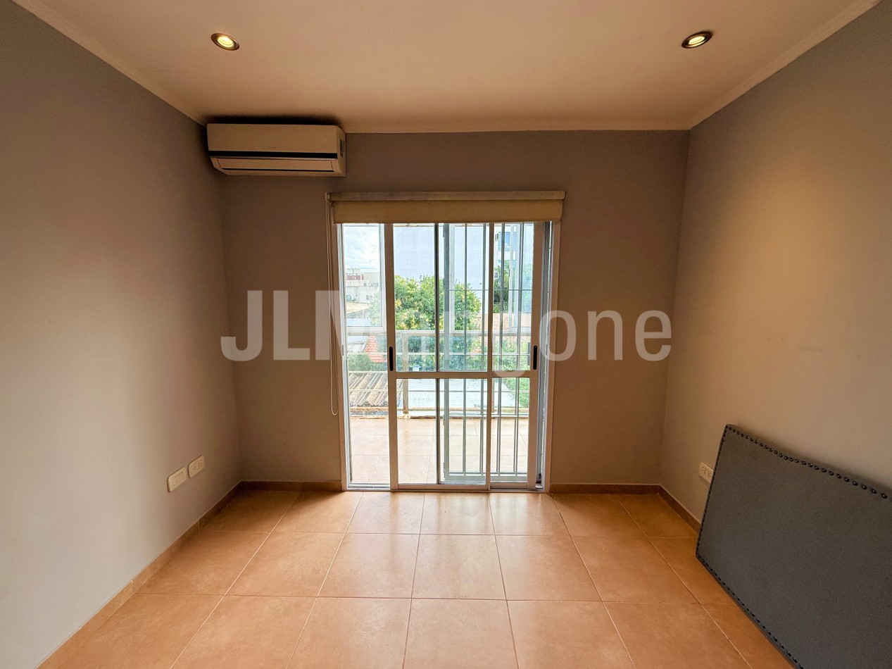 Departamento 2 ambientes con balcon
