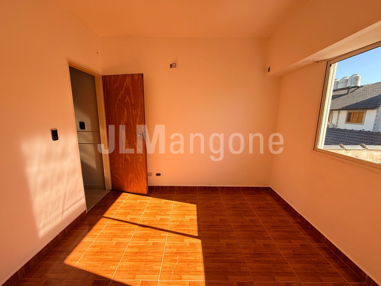 Departamento 3 1/2 ambientes con terraza