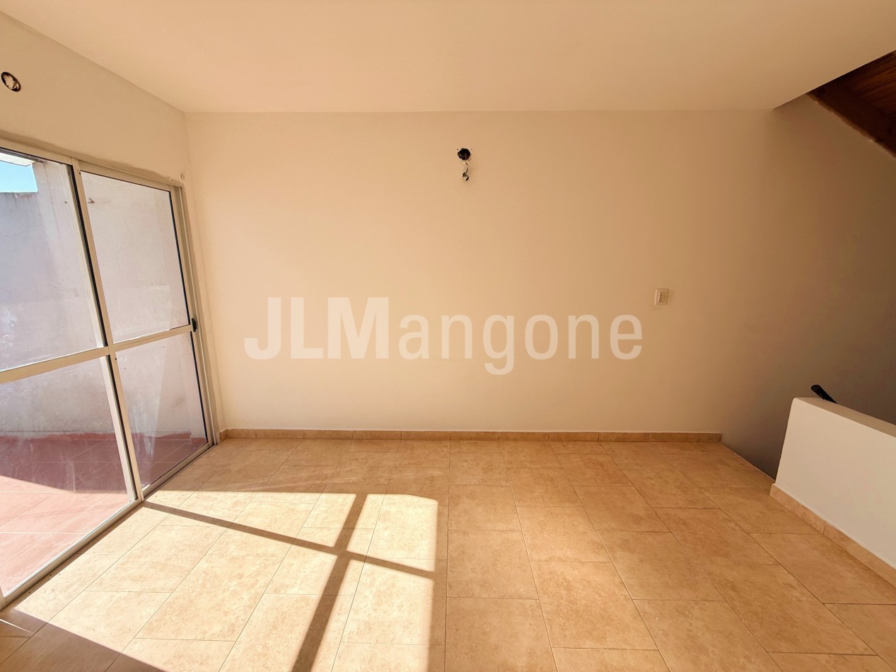 Departamento 3 1/2 ambientes con terraza