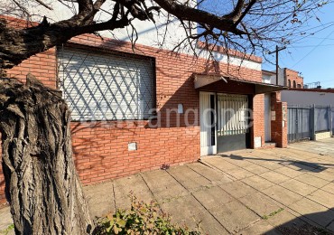 Ph 3 amb con cochera y patio (a refaccionar)