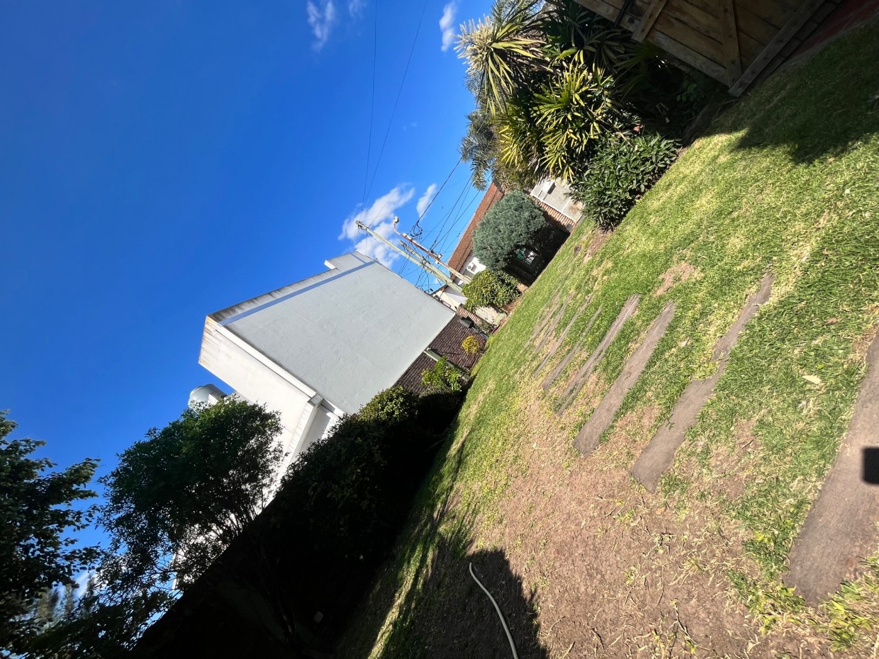 Chalet 4 ambientes con piscina y garage (Doble Lote 500 m2) Financiacion