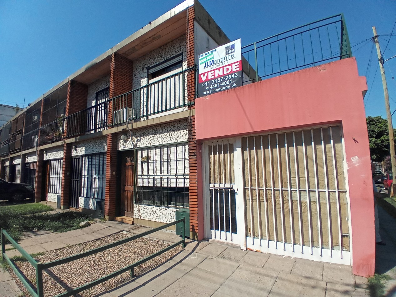 Duplex 3 ambientes con cochera, terraza y deposito