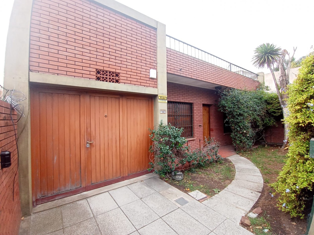 Casa 3 ambientes Lote 8.66x49