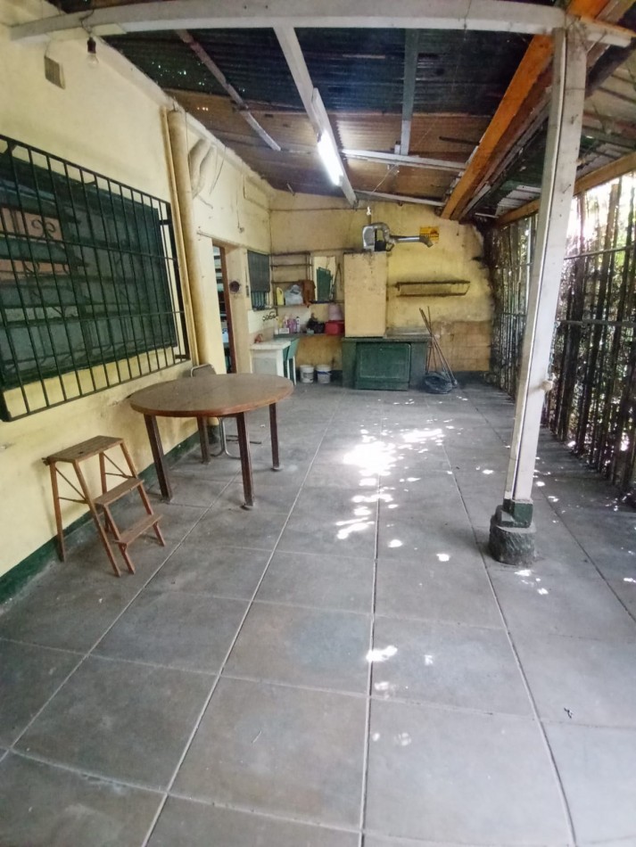 Casa 3 ambientes Lote 8.66x49