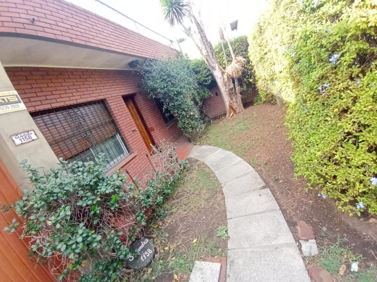 Casa 3 ambientes Lote 8.66x49
