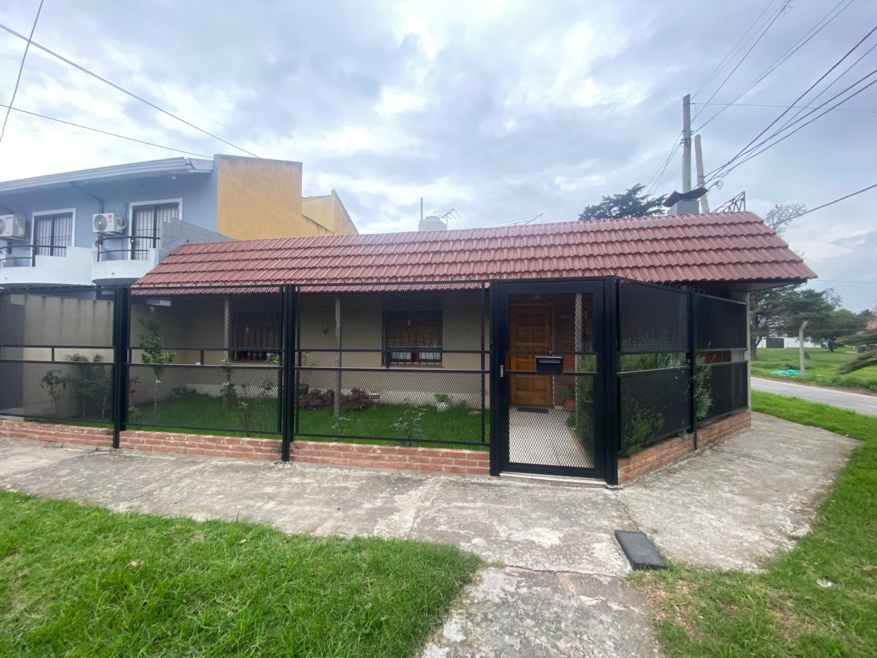 Ph tipo casa 4 ambientes con patio y terraza