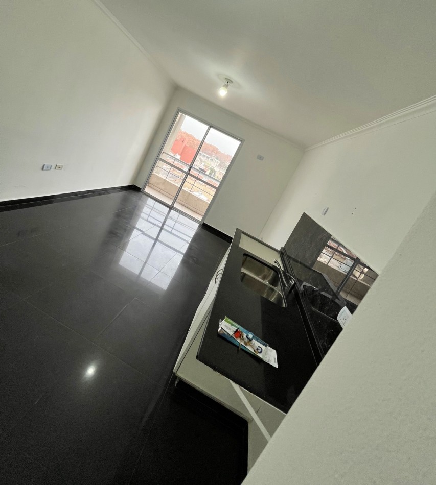 Oportunidad departamento 1 ambiente con balcon