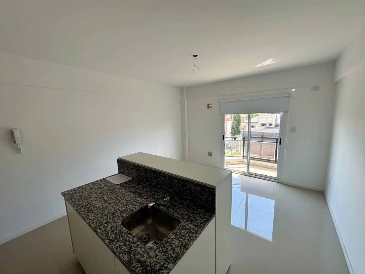 Departamento 2 ambientes con balcon a estrenar