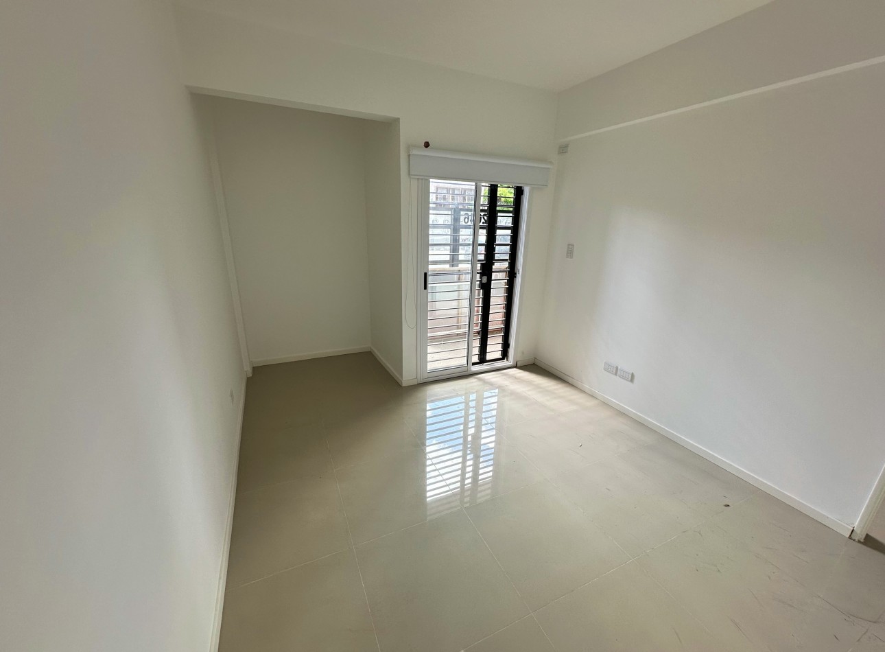 Departamentos 2 ambientes con terraza privada a estrenar