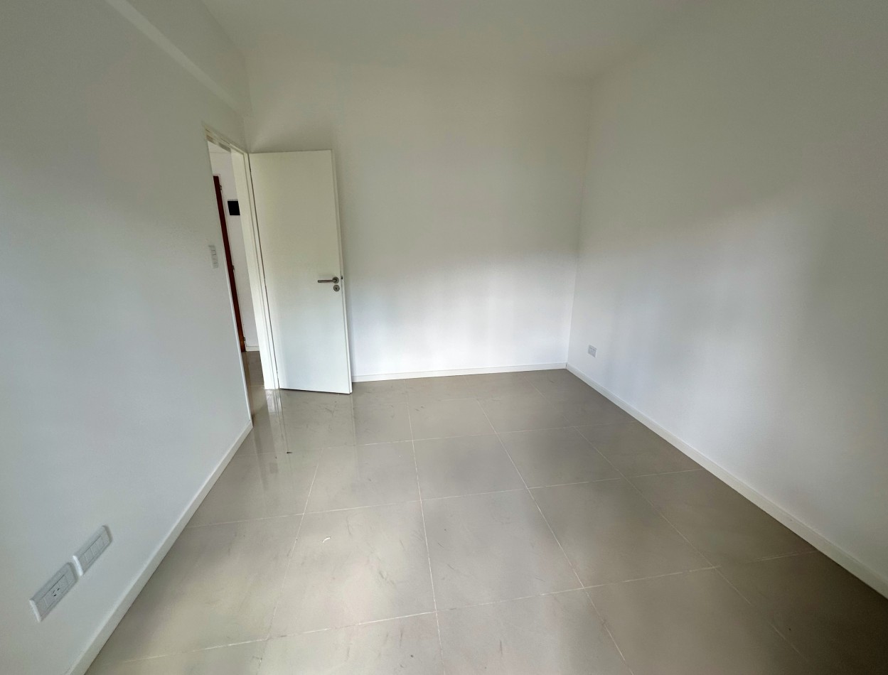 Departamentos 2 ambientes con terraza privada a estrenar