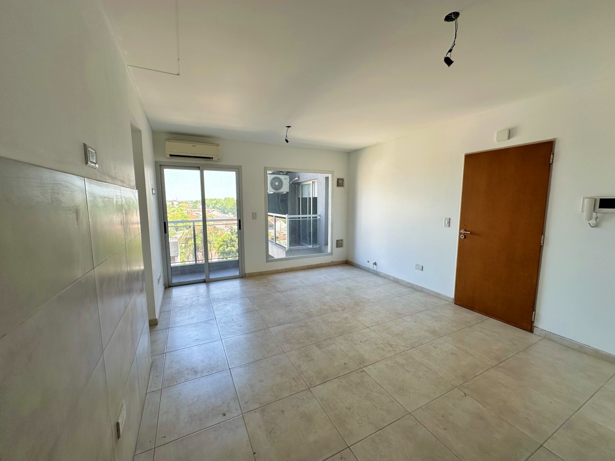 Departamento 3 ambientes con cochera a estrenar
