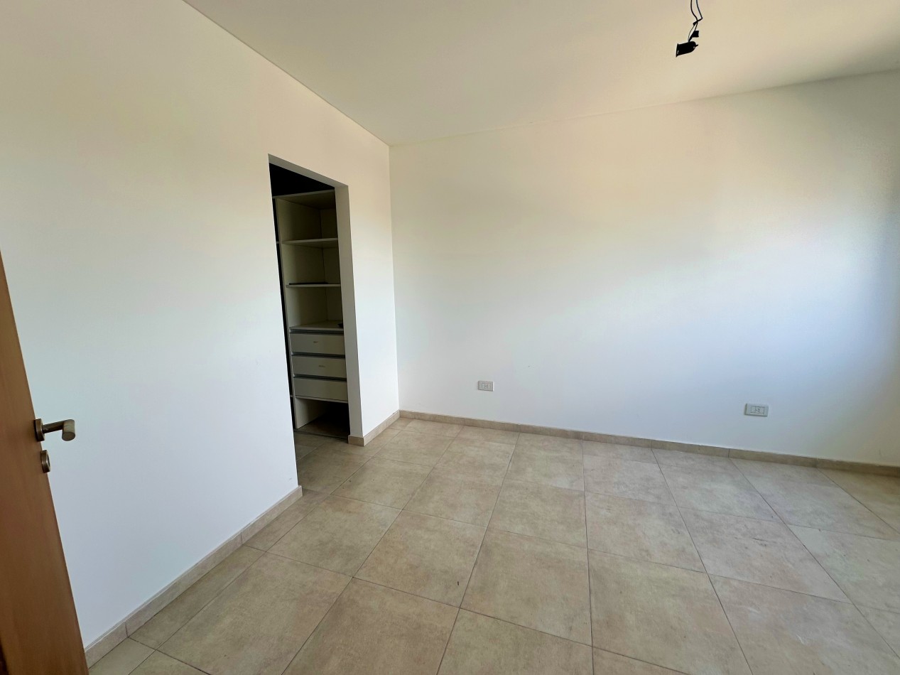 Departamento 3 ambientes con cochera a estrenar