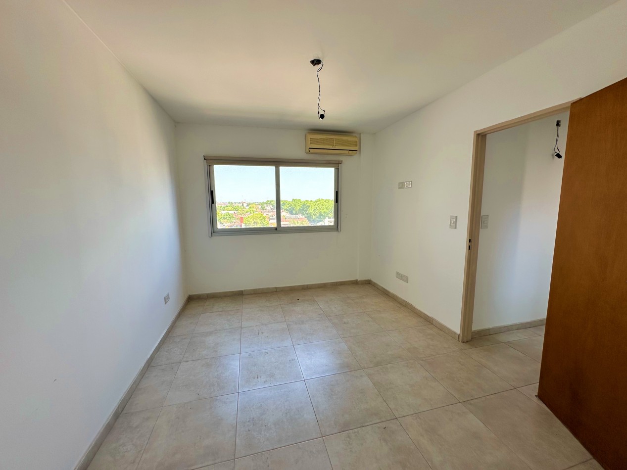 Departamento 3 ambientes con cochera a estrenar