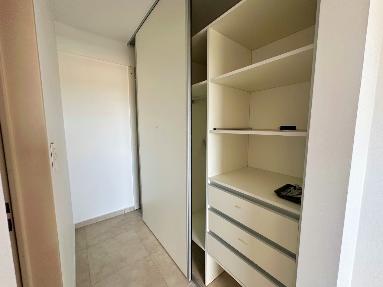Departamento 3 ambientes con cochera a estrenar