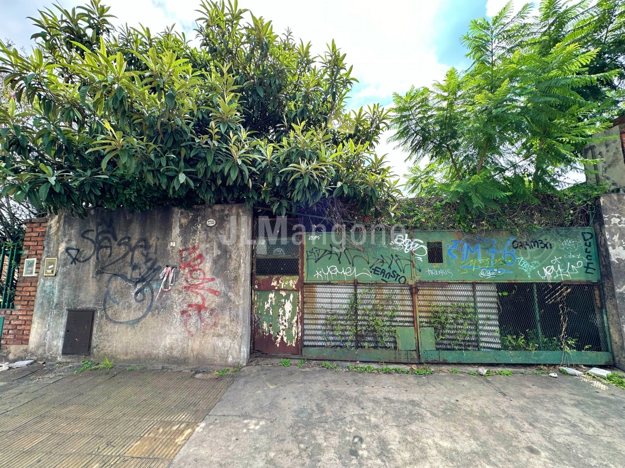Lote 8.66x43 Ideal constructor/a (Toma m2)