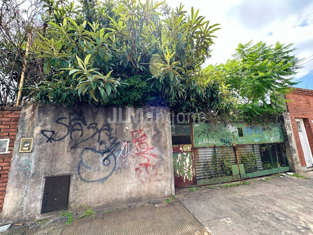 Lote 8.66x43 Ideal constructor/a (Toma m2)