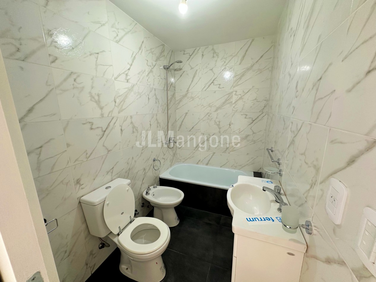 Departamento 3 amb con cochera y patio, a estrenar