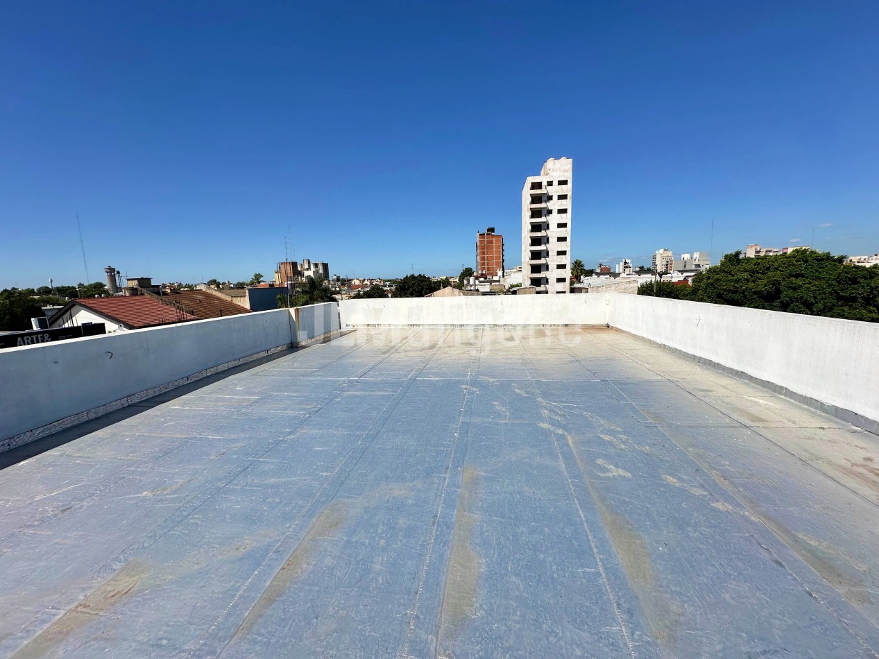 Lote 200 m2 sobre Av. Peron (San Justo Centro)