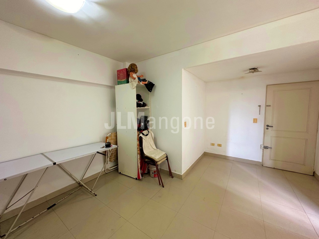 Departamento 2 ambientes con cochera