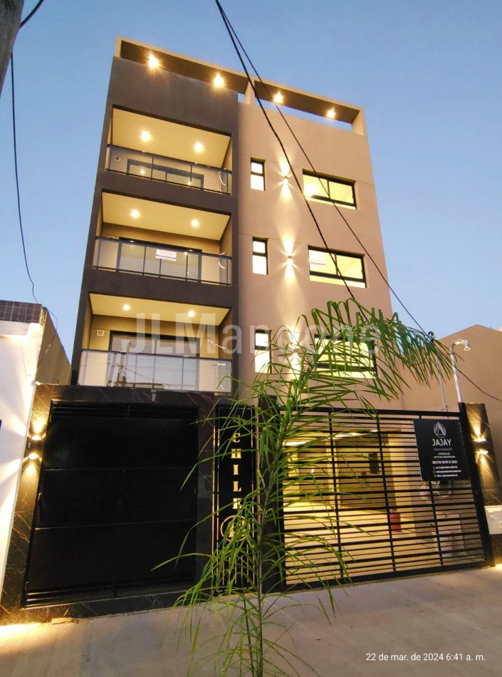 Semipisos 3 ambientes con balcon a estrenar