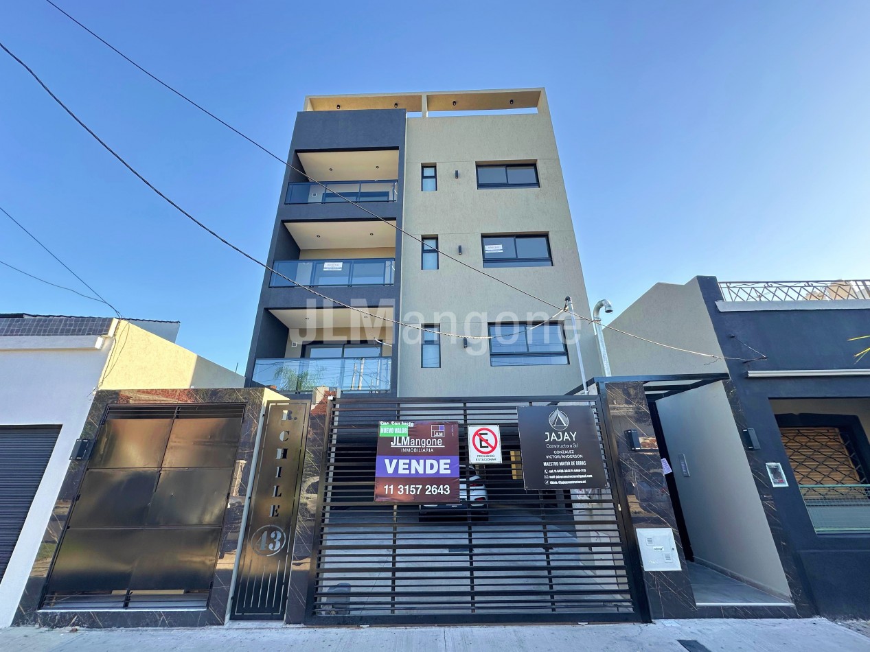 Semipisos 3 ambientes con balcon a estrenar