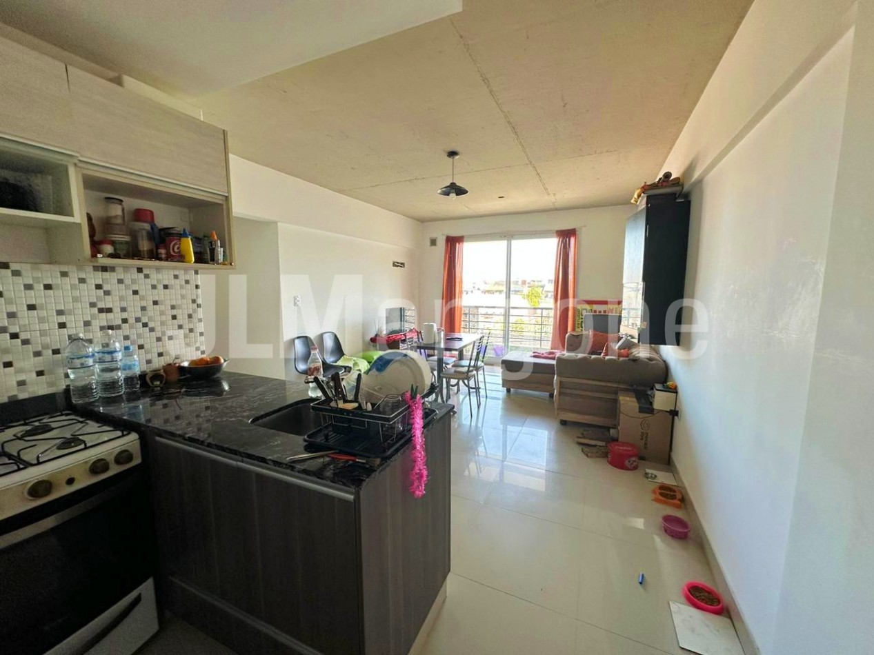 Departamento 3 amb con cochera y terraza privada