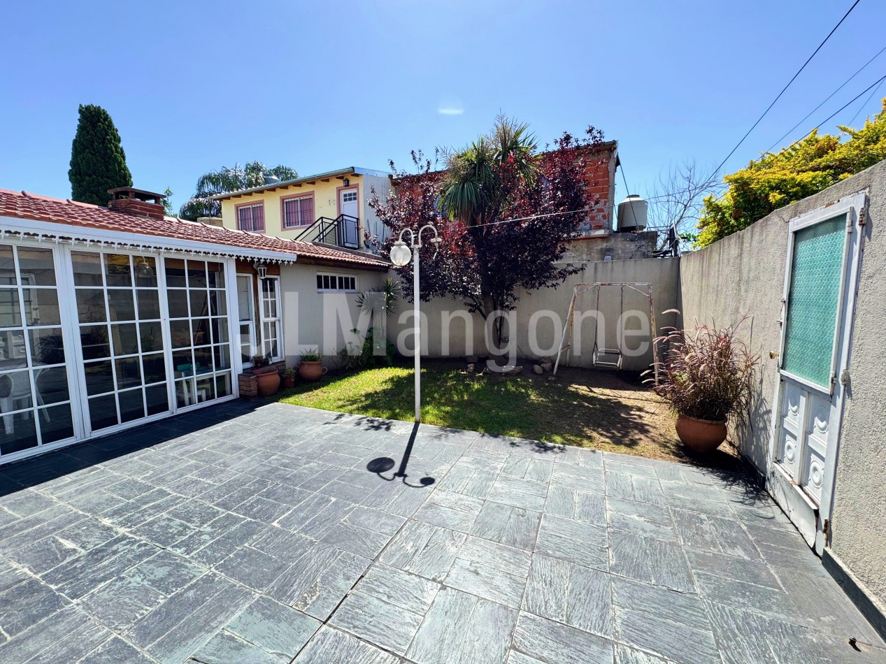 PH 3 ambientes con parque, quincho y balcon